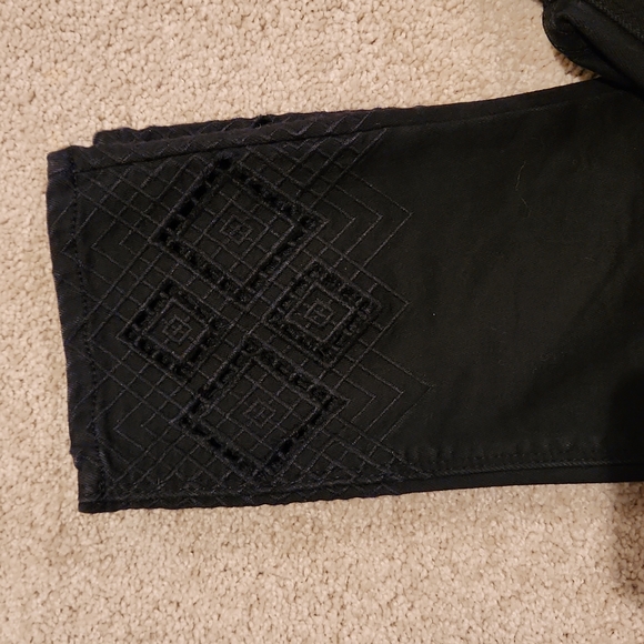 White House Black Market Cropped Black Jeans With Hemline  Embellishment - Picture 3 of 9